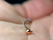 Load image into Gallery viewer, Natural Baetis perdigon (Light Olive)