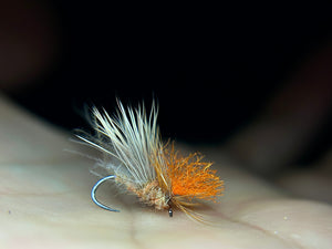 Tabanas(Cdc+Deer Parachute Caddis)
