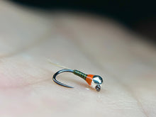 Load image into Gallery viewer, Baetis Bomb-Hot Spot Quii
