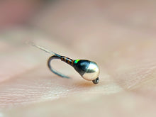 Load image into Gallery viewer, Baetis Bomb: Flashback (quill &amp; mottled variations)
